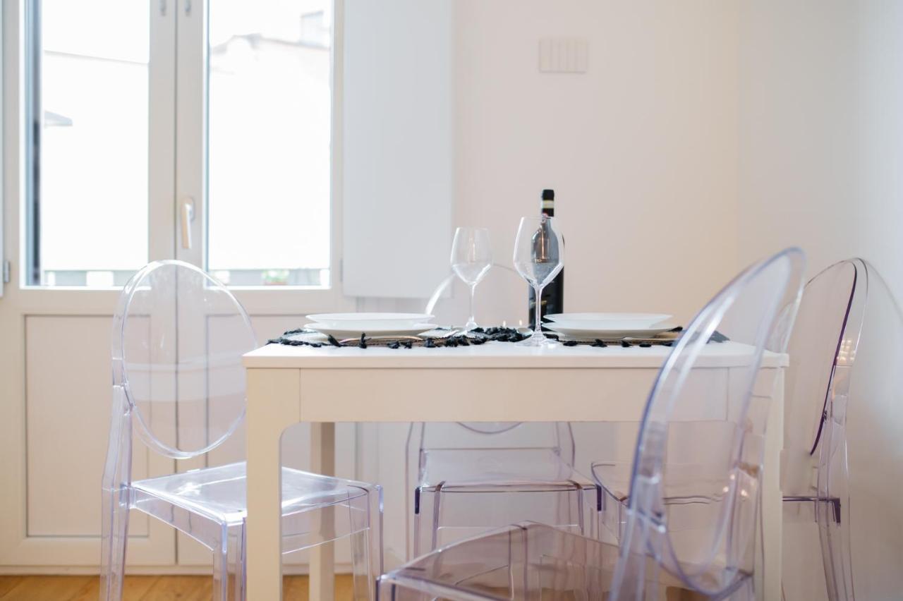 Ross Quadrell - Milano Apartment ภายนอก รูปภาพ